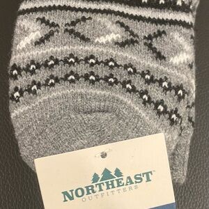 Gray and Black Casual Socks with Cozy Fair Isle Pattern